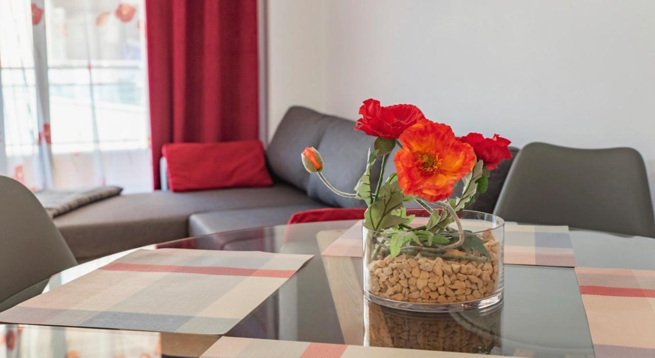 Parrot'S House Appartement Lloret de Mar Buitenkant foto