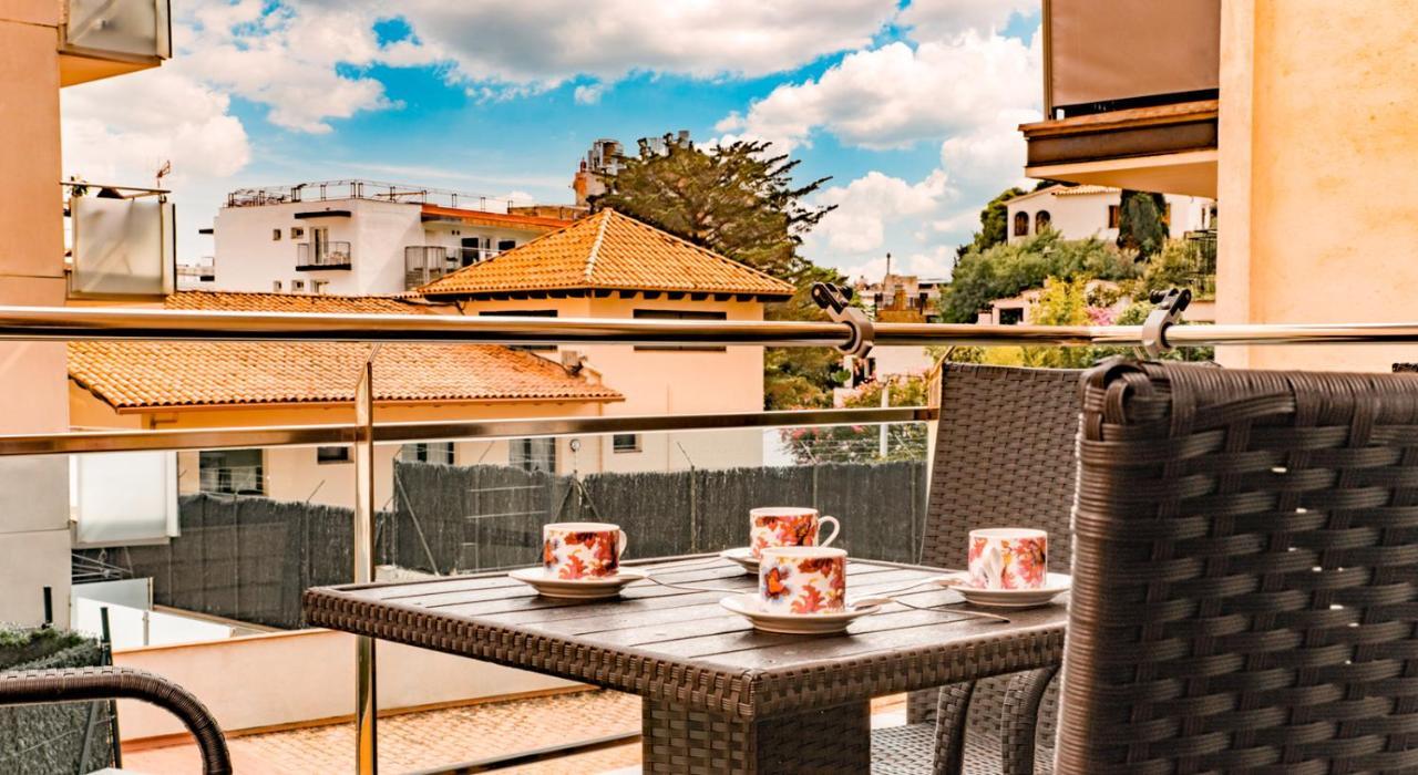 Parrot'S House Appartement Lloret de Mar Buitenkant foto